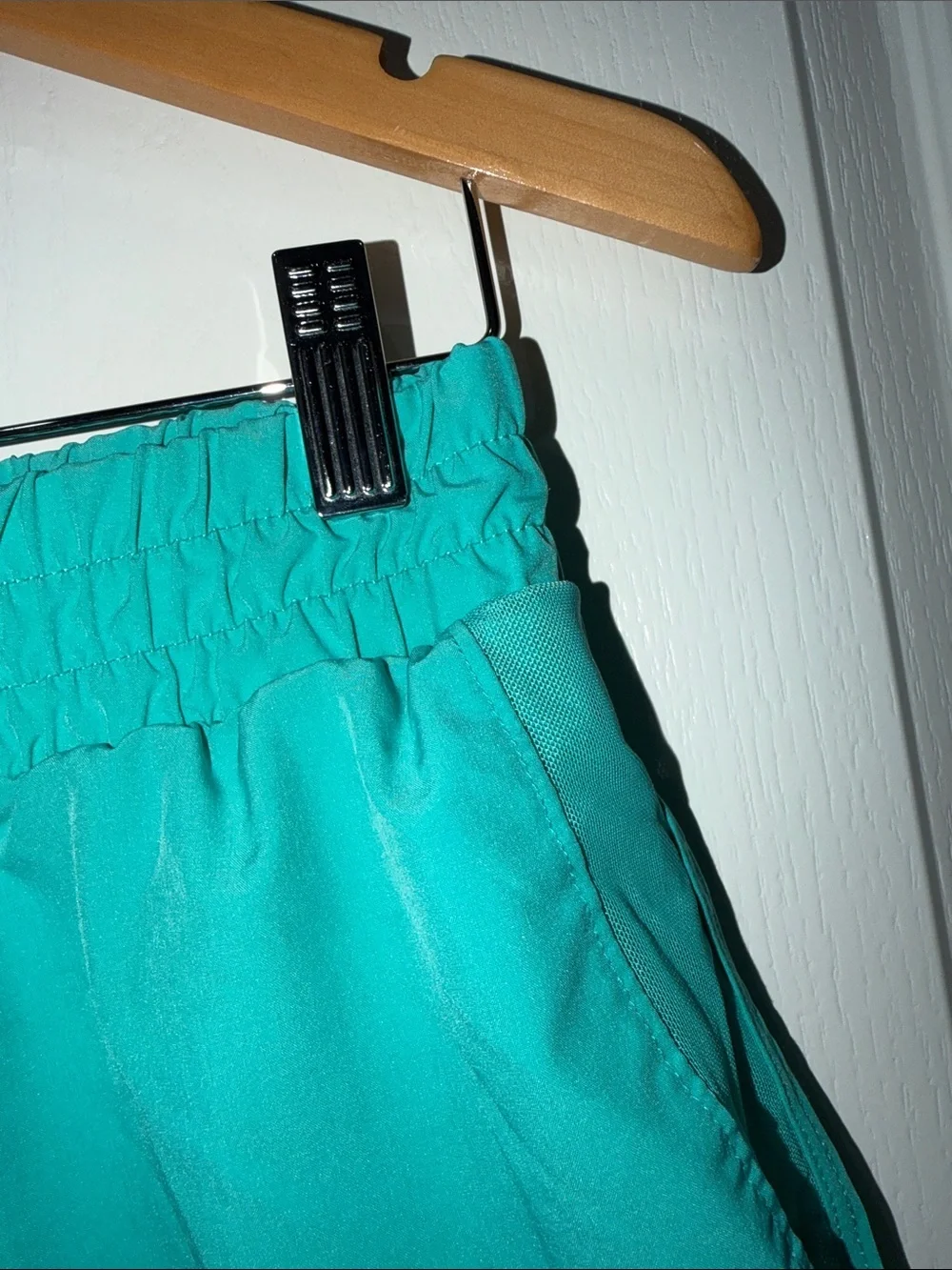 Avia Women’s Teal Active Running Shorts size medium fitness athletic workout